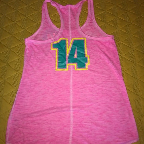 Razor back Tank top - Picture 2 of 2